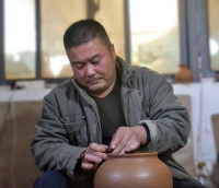 徐州贾汪土陶烧制技艺第五代传人张开业，泥与火中的生生不息
