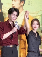 尽情享受吧，一切随心！张凌赫 张凌赫