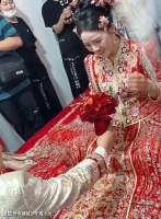 年年结婚没有咱！河南6名女子又去当伴娘：今年还是嫁不出去