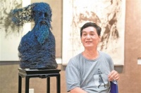 父亲教我“真善美” 尊重权威崇而不拜