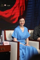 在上海连续登台7天，史依弘为何如此“敢演”？