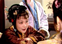 《红楼梦》宝钗和袭人的悄悄话，透露了史湘云家里很穷？