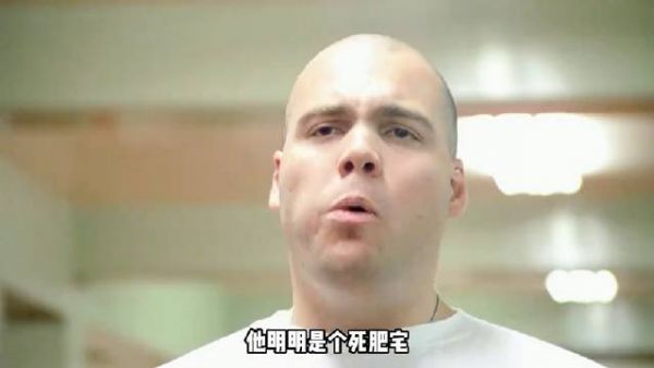 胖男孩第一天当兵,就遭到所有人的欺辱,最终火山爆发,杀死教官