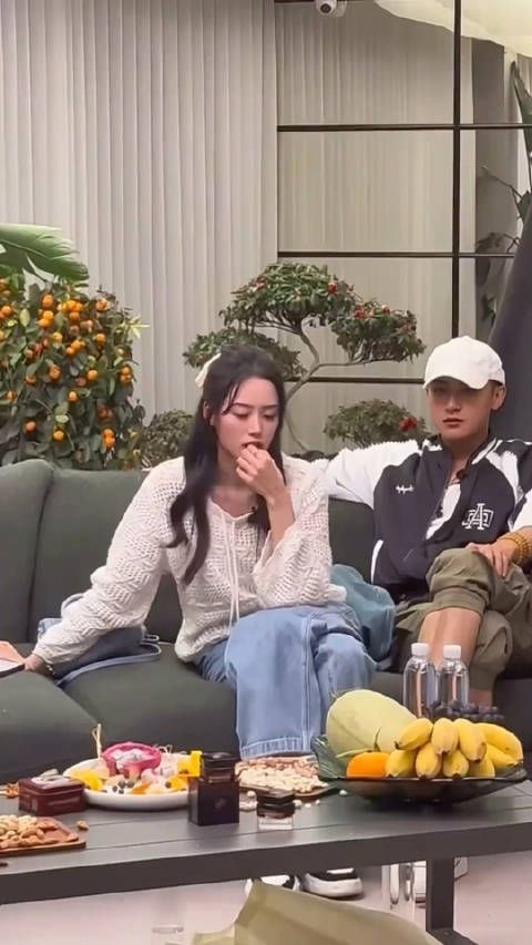 员工终于可以大大方方的做老板娘了, 黄子韬徐艺洋