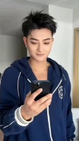 天啊！你们好幸福啊居然刚在一起就公开了韬真的好有责任感祝你们幸福