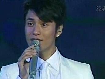 那个夜晚何其迷人,我与你共赏半月如弓永恒金曲 半月曲