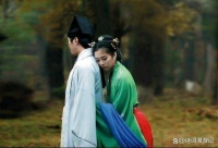 柳永最著名的一首送别词，堪称宋代送别词的典范，苏轼都在模仿它