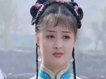 16岁时的饰演的华妃,形象如此