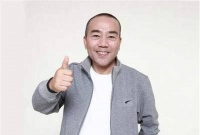 他是没有师承的相声天才，人如其名小有争议，如今成为跨界大咖