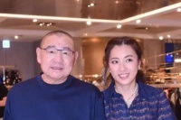 刘銮雄再出手卖3幅名作，最长持货16年的时间，3幅画总价5亿多