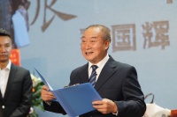 当今京剧麒派领军人陈少云在沪收徒，一张剧照一枚印章里的师生情缘