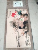 张大千《五色荷花》