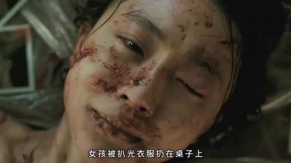 虐杀21名女孩依旧逍遥法外, 警察却因特权无法给他定罪