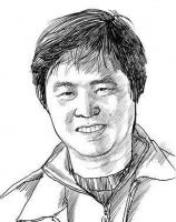 他在海外的影响力已经高过莫言；他的作品更让人神往