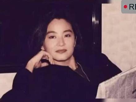 林青霞的女儿现已长大成人,容貌仿佛是母亲的翻版