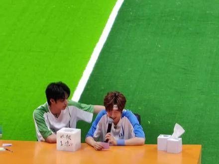 所以,马嘉祺,这是你自己创作的吗?