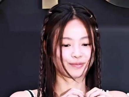 240702 在香奈儿最新活动现场亮相!