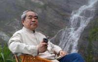 范曾画牛不怎么牛，价格不好说，李可染画牛那是真牛，卖9400万