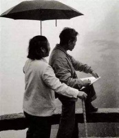 为了吴冠中，她卖嫁妆换钱，平凡的她成全了吴冠中一生的梦想