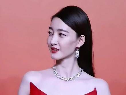 王丽坤办理离婚手续