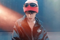 檀健次舞台大揭秘：从国风舞到海边清唱，他的魅力你get到了吗？