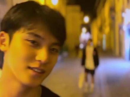 看到这依旧想笑