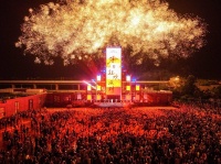 郑州电影小镇“落日狂欢派对”点燃夜经济