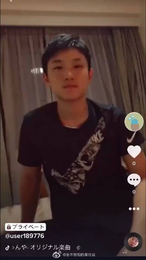刷到了张本智和的抖,怎么这么像大佐…