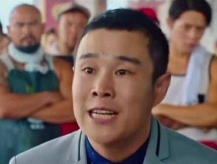 戏谑间乐呵不已,无论如何都不愿掏,掏不出又能怎样呢!