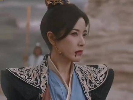 野心勃勃的沈木月在 与凤行 中大展身手, 曾黎 饰演的 与凤行沈木月 吸引眼球…