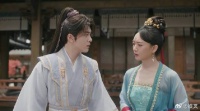 美女伺候沐浴 方多病一听，立马跑路找李莲花