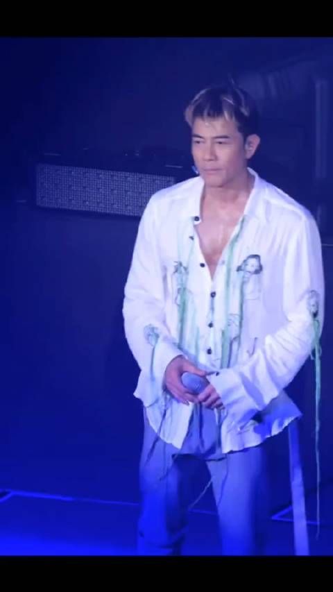 郭富城 香港演唱现场这状态这舞步,哪里像59岁,像40多小伙…