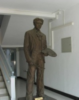 徐悲鸿三任妻子，原配强悍，第二任物质，第三任是何等女人？