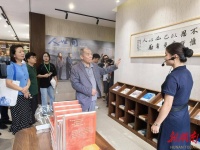 “茅奖”得主梁晓声走进“文学之乡”益阳清溪村