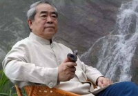 范曾的生财之道：同样的内容画3次卖3次，赚了3000万