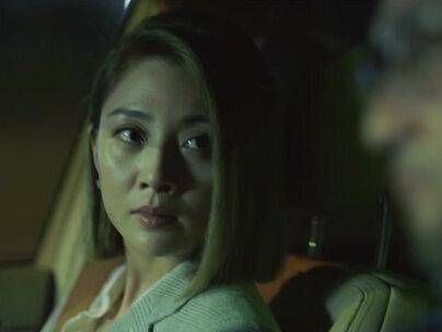 在这关键时刻，他仿佛受到了她的内心呼唤，立即现身！