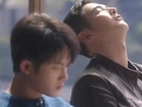 真是无奈之举，没想到竟陪着他加班！