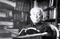 他的收藏从30元起步：成了收藏大家