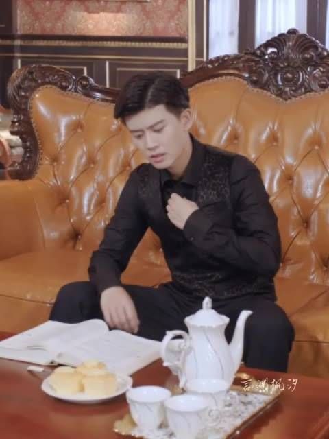 扮演的陆炎,那是一种又纯又欲的魅力展现 任嘉伦陆炎, 任嘉伦