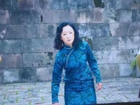 张颂文的演技简直封神，他将周知非整个世界的崩溃演绎得极具感染力…