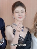 超高清无损的盛世美颜，这姑娘太可爱了