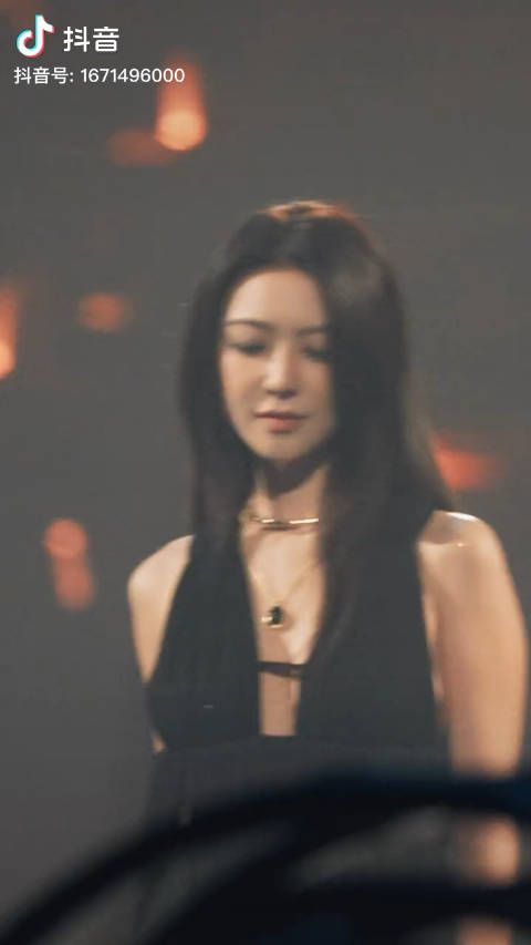 这样的女人 女人都会喜欢吧