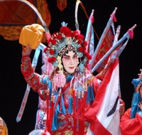 话剧《梅兰芳》一演30年，纪念梅兰芳诞辰130周年再上演