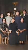 民国年代，杜月笙与家人欢聚一堂，定格下一段珍贵时光