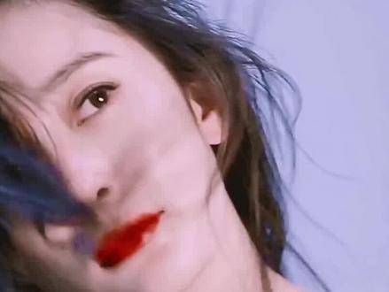杨幂再次传出恋情,与男方共度七夕生日显得十分亲密,对方竟是19岁的富二代?