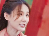 这位姐姐真是超拼的！ 李一桐
