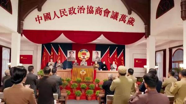 国军上将当选新中国副主席,许多人不服,周恩来:听他就不用长征