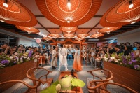 湖边诗会、水下奔月、博物馆奇妙夜……这个中秋，郑州文旅“新”意涌动