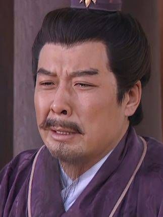 刘备为了多看一眼,竟砍伐了一整座山的树