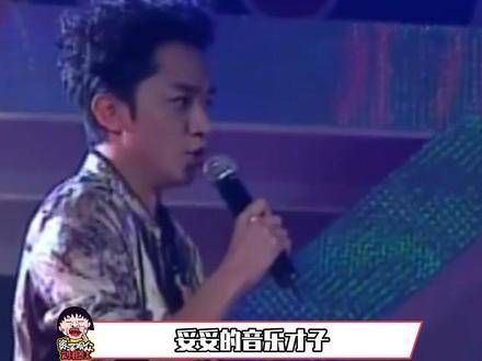 王祖蓝师从香港音乐教母杜丽莎,作词、主持、演戏样样精通…